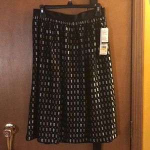 Black and Silver Kenzie Skirt